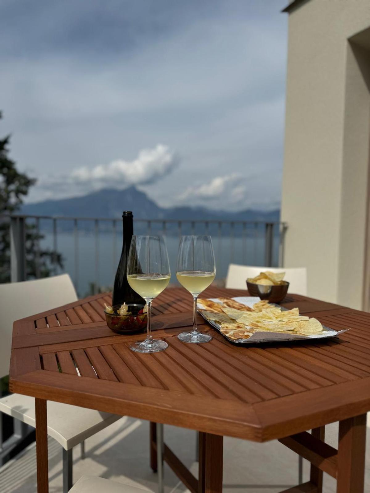 The View Apartment Torri Del Benaco