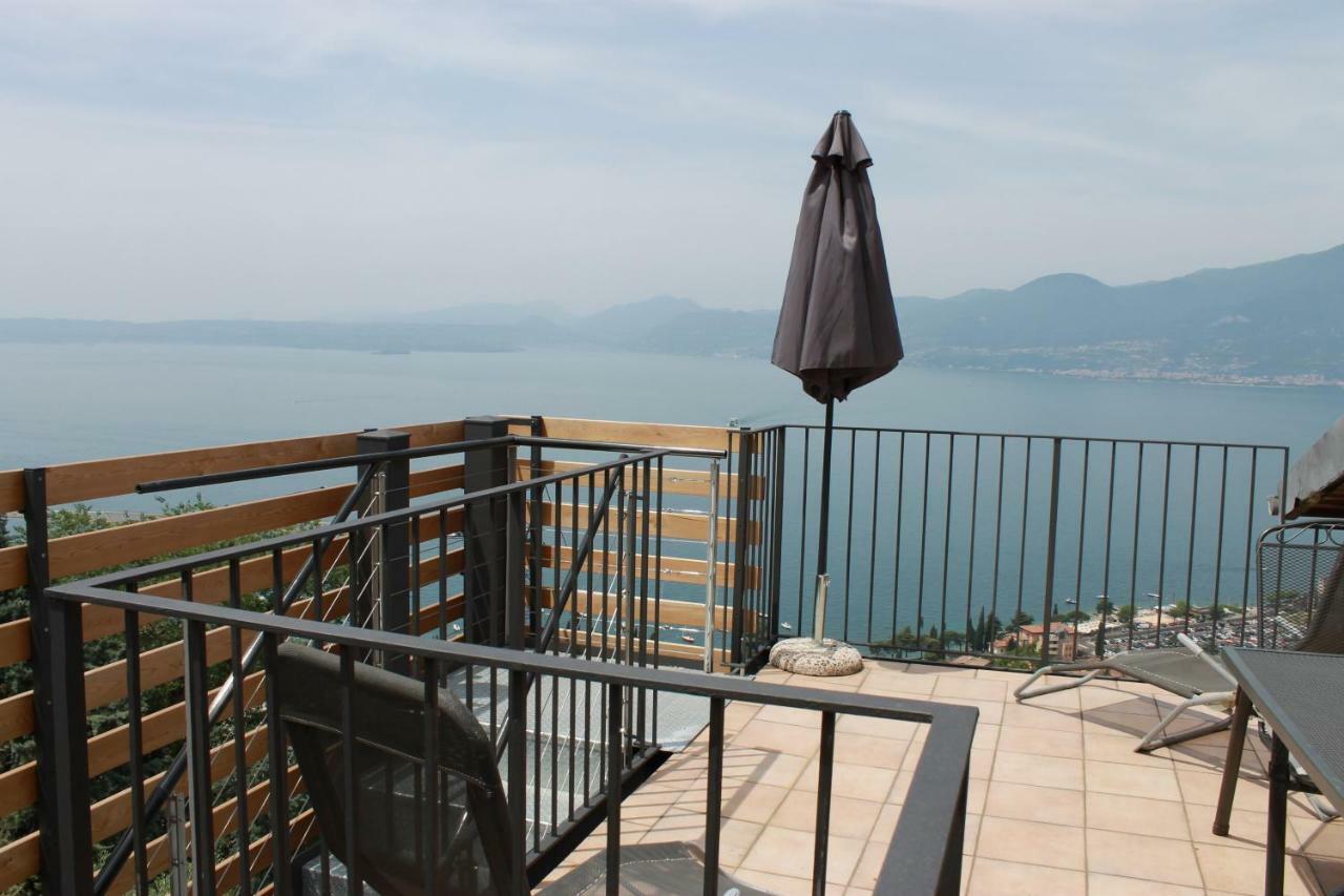 The View * Torri Del Benaco